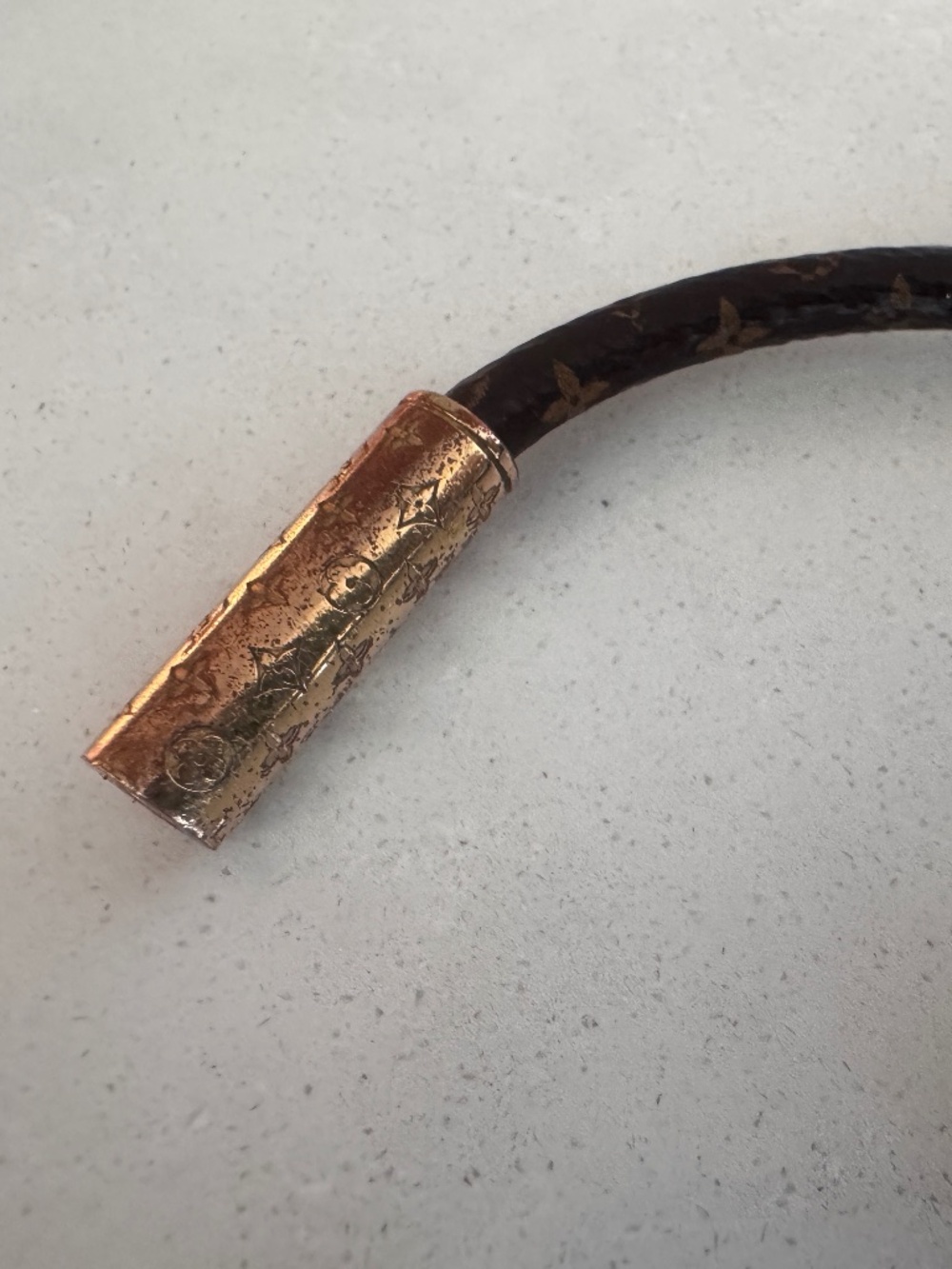 Authentic Louis Vuitton Bracelet Confidential Monogram Size 17 - Picture 6 of 9